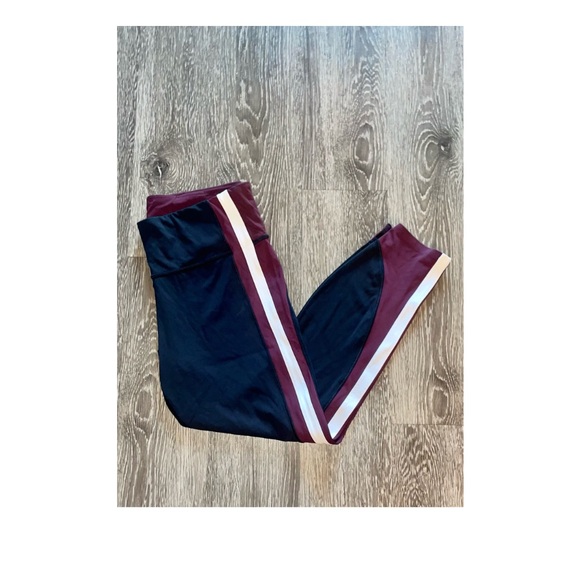 SALE🎈EUC ATHLETA UTRA CUTE RARE LEGGINGS WITH SECRET POCKET AND DRAWSTRING! - Picture 8 of 8